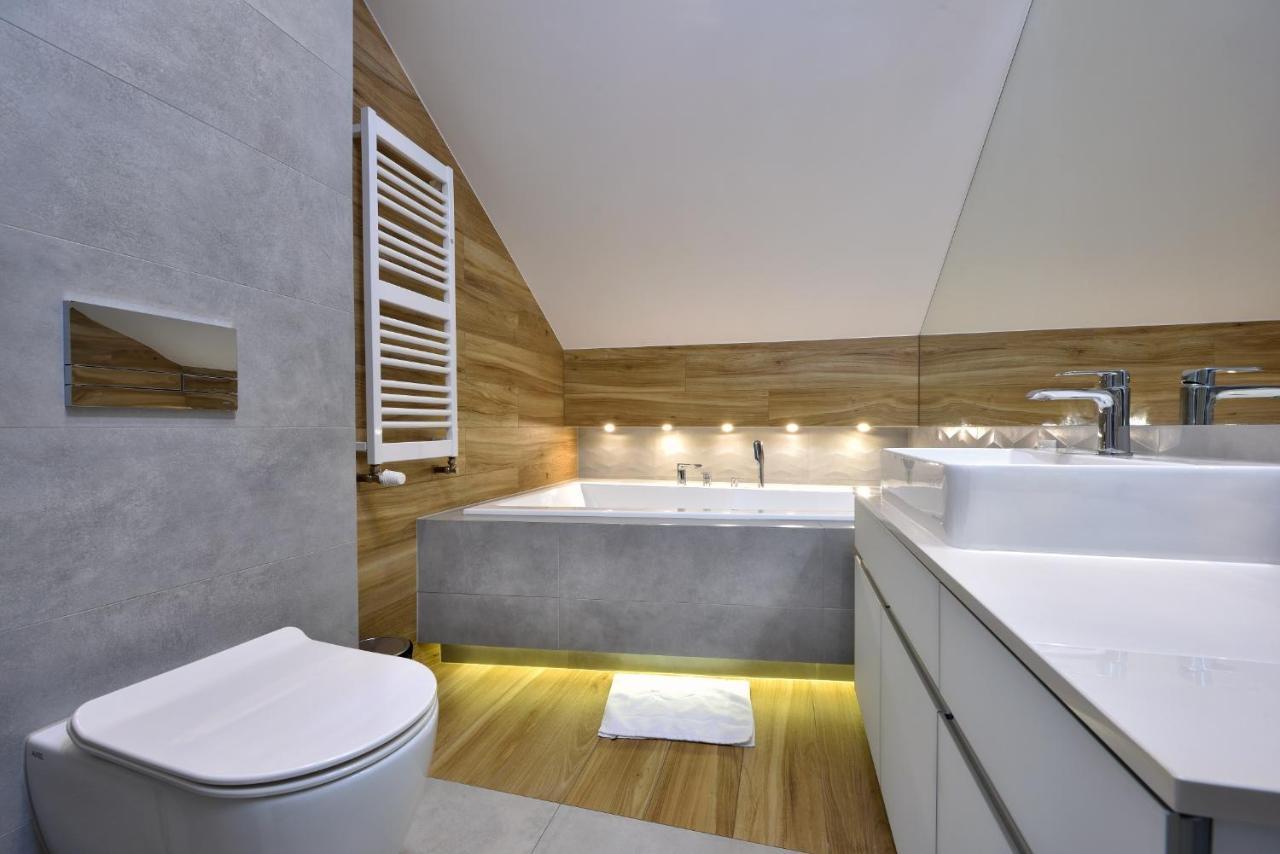 Hotel Agat Piotrkow Trybunalski Ngoại thất bức ảnh