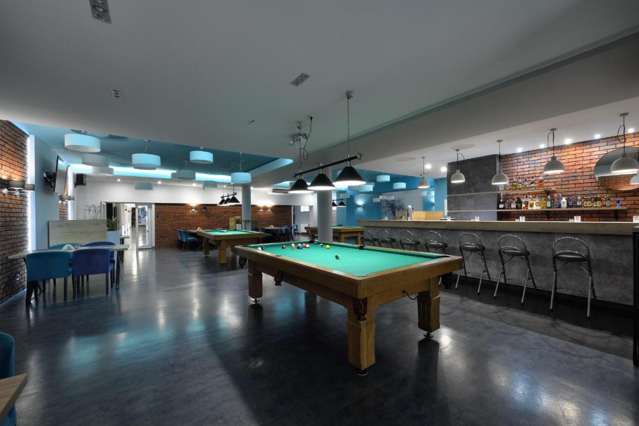 Hotel Agat Piotrkow Trybunalski Ngoại thất bức ảnh