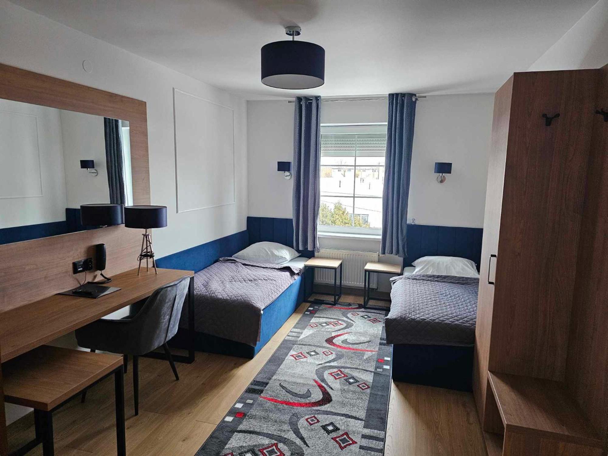 Hotel Agat Piotrkow Trybunalski Ngoại thất bức ảnh