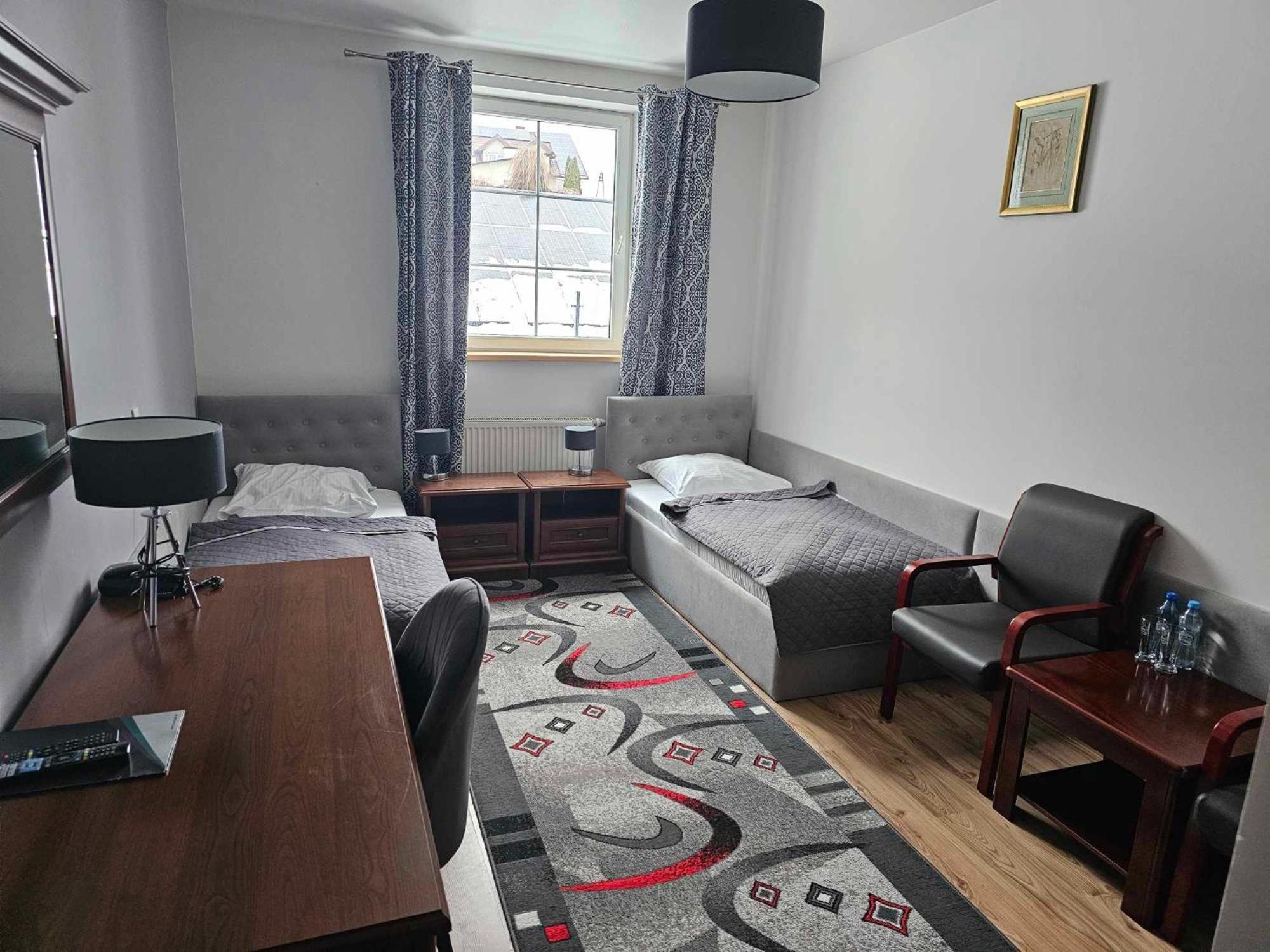 Hotel Agat Piotrkow Trybunalski Ngoại thất bức ảnh